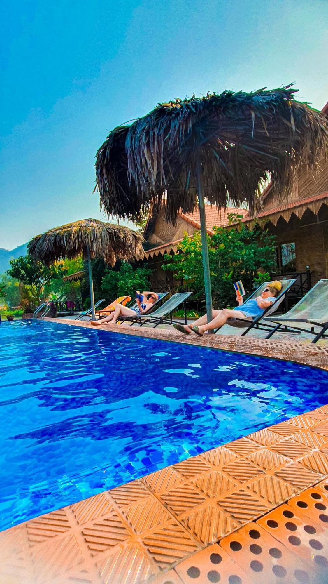 Trang An Quynh Trang Happy Homestay & Garden Ниньбинь Экстерьер фото