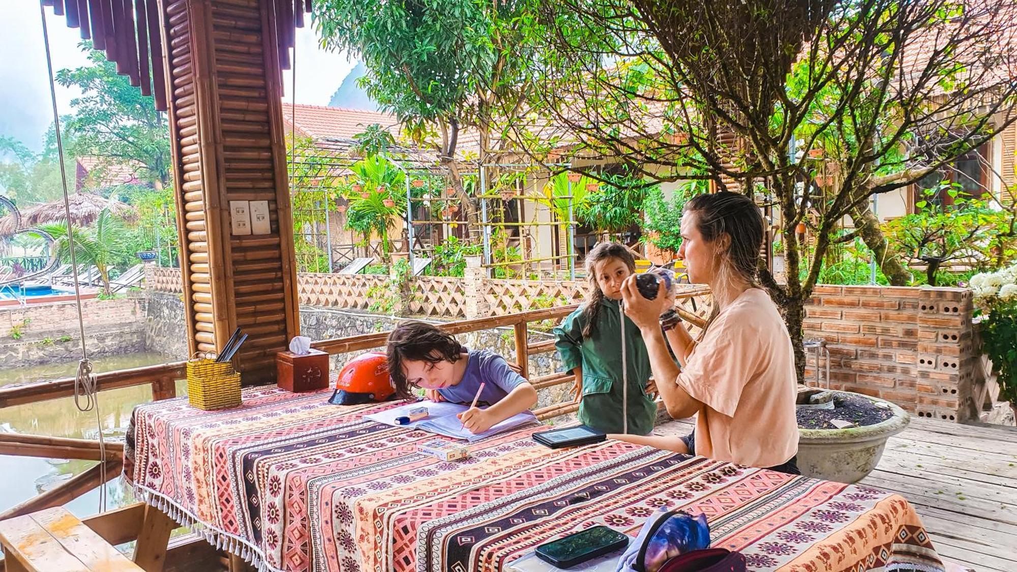 Trang An Quynh Trang Happy Homestay & Garden Ниньбинь Экстерьер фото